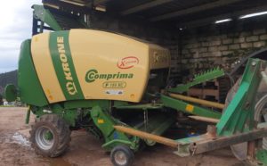 Adquisición de rotoempacadora.